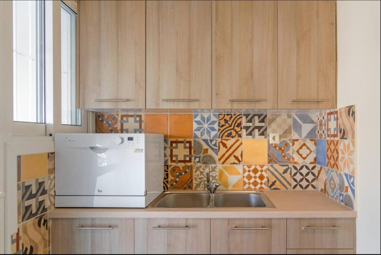 Athenian Elegant Apt Near Acropolisアパートメント エクステリア 写真