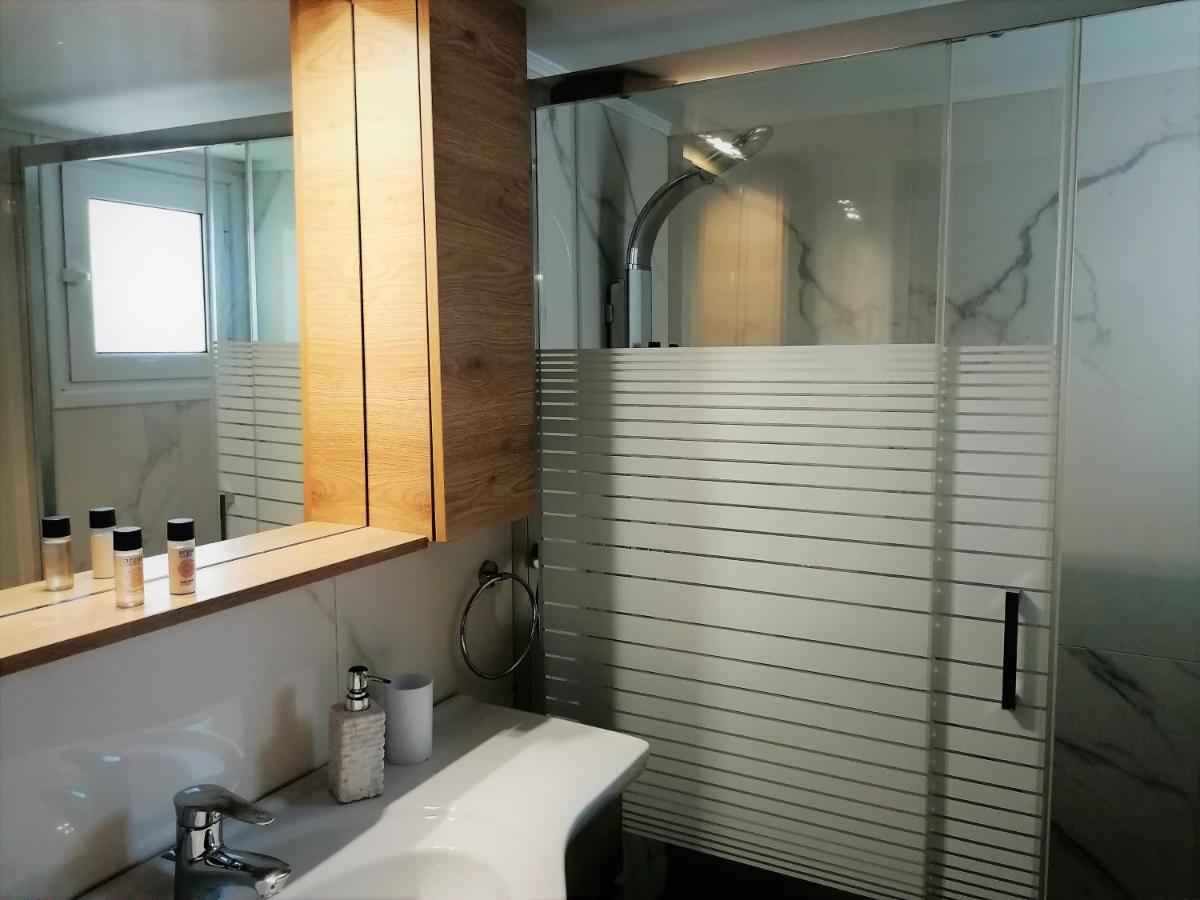 Athenian Elegant Apt Near Acropolisアパートメント エクステリア 写真